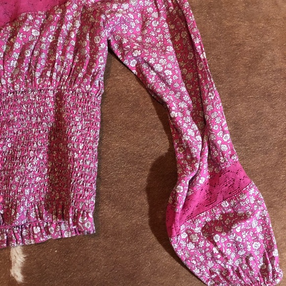 American Eagle crop top 
size XXS
100% cotton - Picture 2 of 3